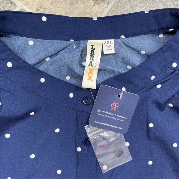 Lara Fashion Polka Dot Sleeveless Top - Picture 3 of 7